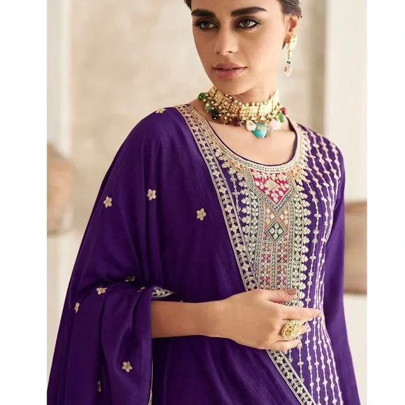 Woman salwar Chinnon Silk Party Wear  Embroidered Suit 44 XXl - Picture 4 of 12